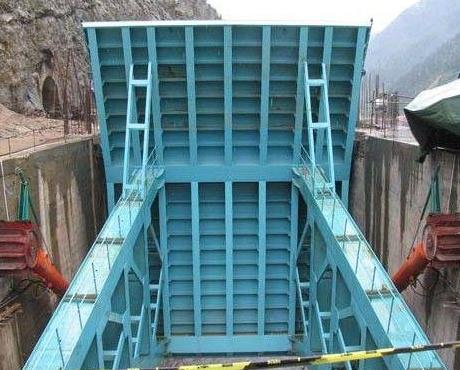 ���̰���